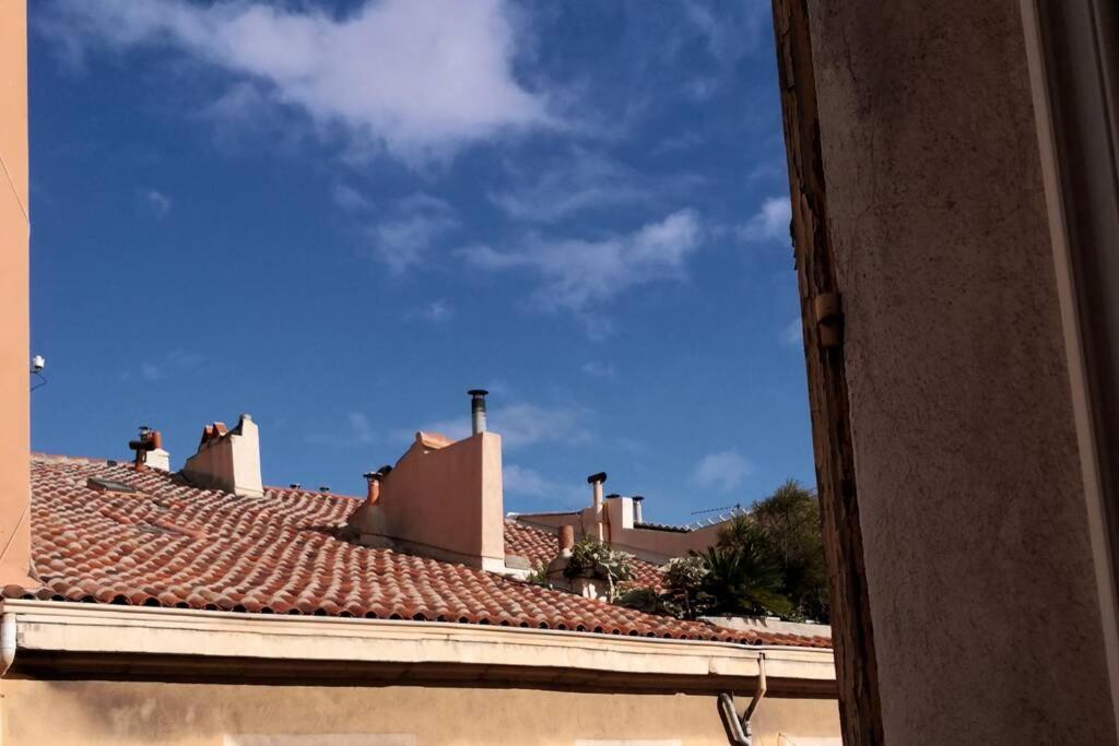 60M² Avec Vue Sur Le Vieux Port... Daire Marsilya Dış mekan fotoğraf